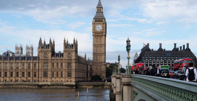 Pete Pakarinen: Bye Bye Brexit