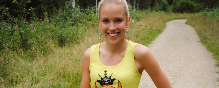 3 MEIKKITEMPPUA, jotka suurentavat pieniä silmiä