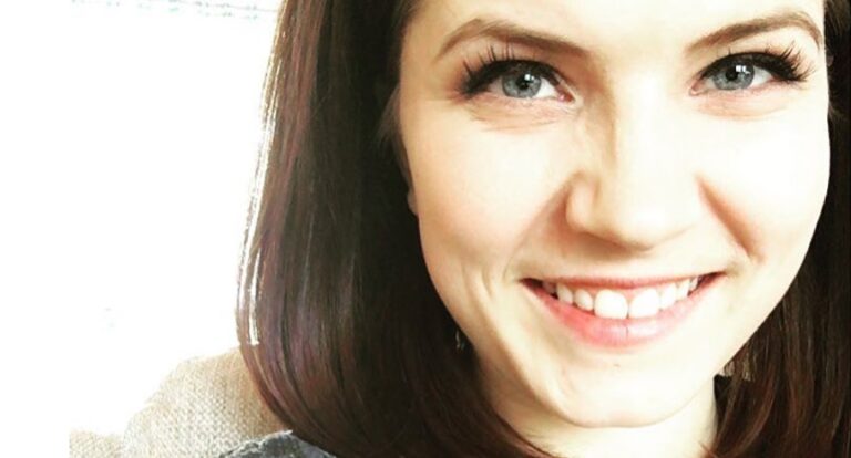 Lämpimät onnittelut! Iskelmälaulaja Suvi Teräsniska sai vauvan!