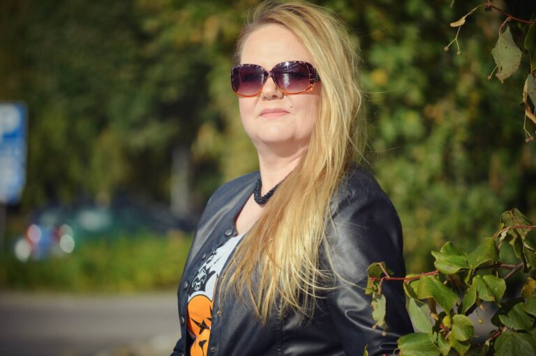 Haastattelu yksinoikeudella! Johanna Tukiaisen ex-tuottaja Tuija Järvinen kertoi muodista ja kauneudesta!