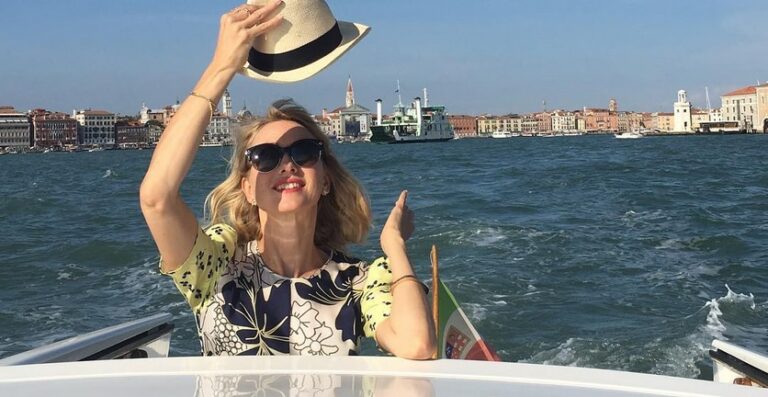 Naomi Watts ajattelee: Exän tukeminen on tärkeää