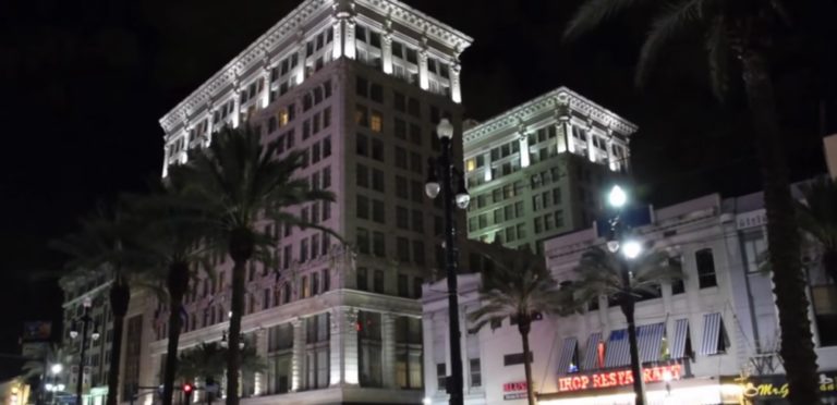 YLELLISYYTTÄ! Yliampuvimpia palveluita, joita hotelleissa voi tilata