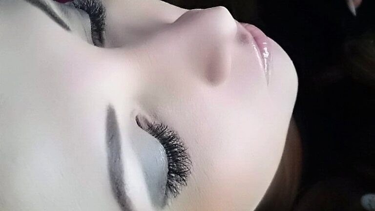 Pia Sarkkinen: Ripset kuntoon kesäksi