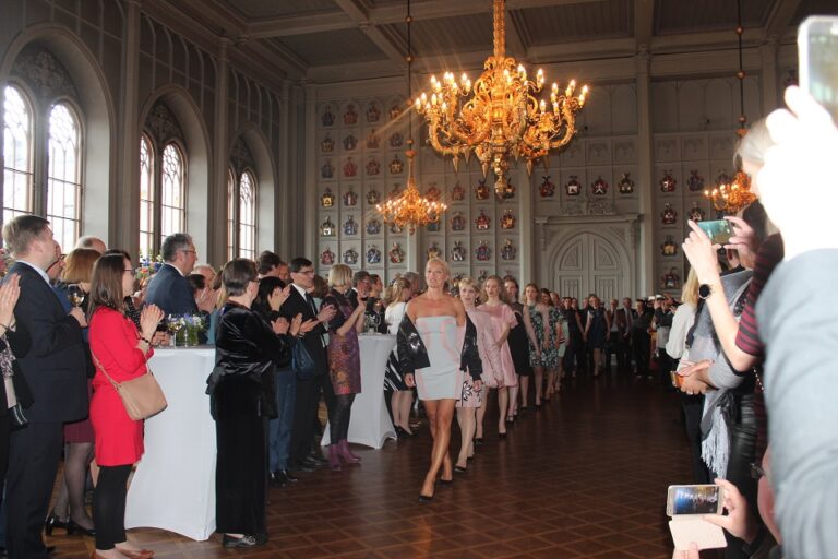 Israelilainen muotisuunnittelija Elisha Abargel järjesti Helsingissä muotishow’n + FOTOT!