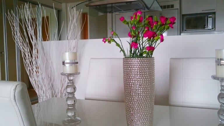 Pia Sarkkinen: Isoja muutoksia elämässä ja uusi koti