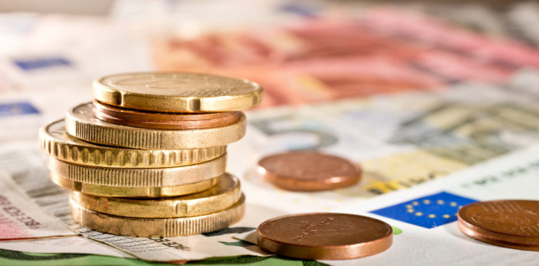 Helena-Reet: LUKEKAA JA AJATELKAA – Omaishoitajatuki vaikeavammaisen lapsen omaishoitajalle on Virossa 19,18 euroa KUUKAUDESSA!