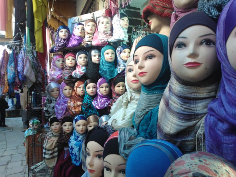 Palasia Marokosta… Marokon katukuvasta – šovinistisian näkökulma