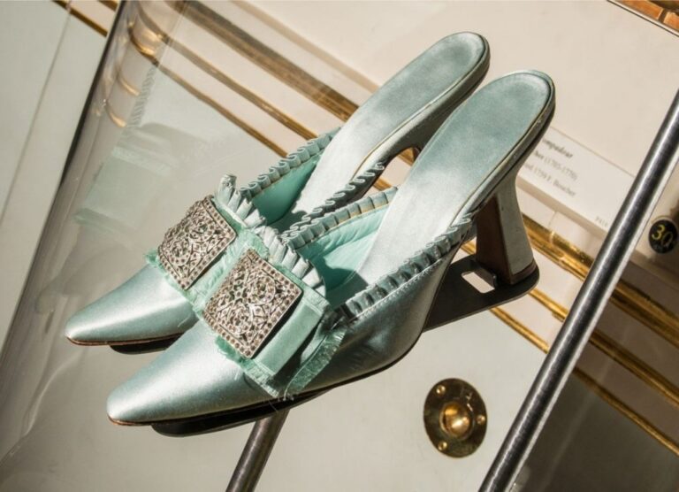 Manolo Blahnikin kenkänäyttely Lontoon Wallace Collectionin museossa