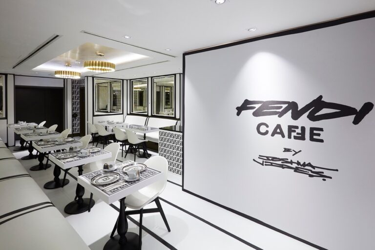 KATSO KUVIA! Fendi Caffe -pop up -kahvila Lontoon Harrodsin tavaratalossa