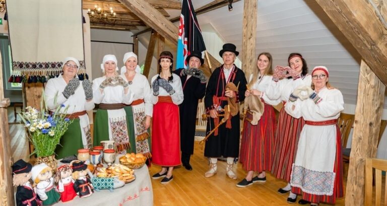 Viro: Abja-Paluoja valittiin vuoden 2021 suomalais-ugrilaiseksi kulttuuripääkaupungiksi