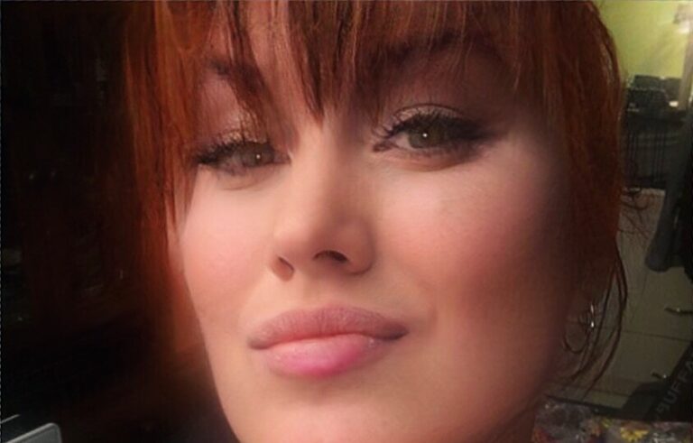 Helena-Reet: Valmistautuminen Viron kansallismuseon näyttelyyn (antakaa tekin ideoita!!!) + maukkaan kotoisen uunipaistin RESEPTI!