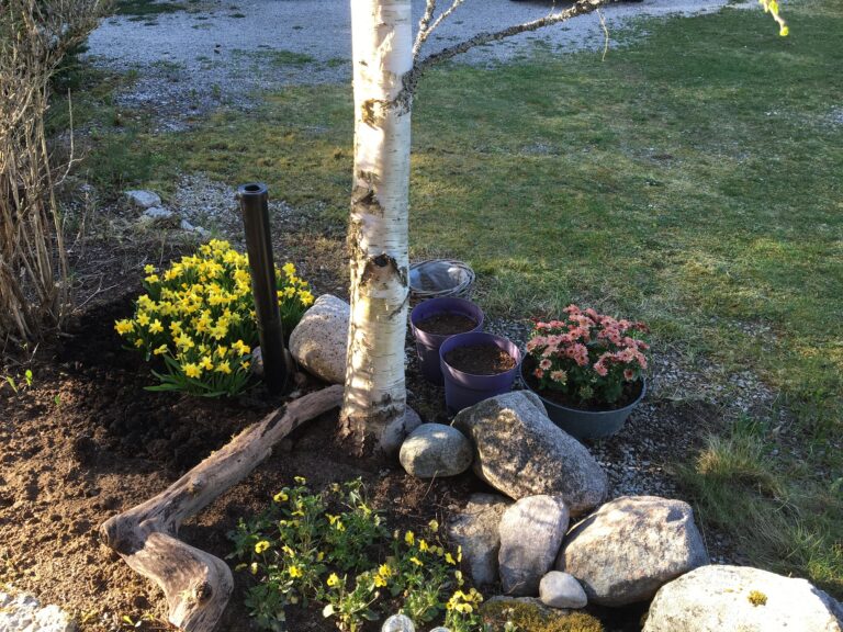 Helena-Reet: Äitienpäivä + toukokuun puuhia puutarhassa