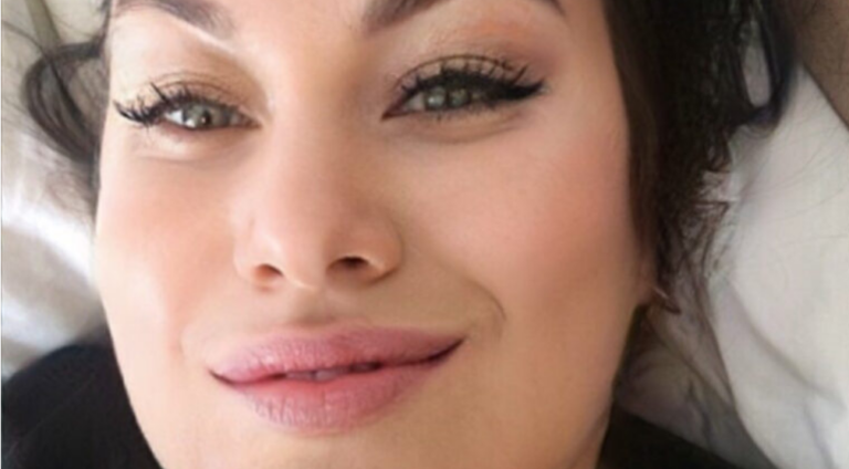 Helena-Reet: Tartossa kansallismuseossa käynti, miehet parturoivat itsensä kaljuiksi + tunnustus: Kyllä, minulla on uusi mies!