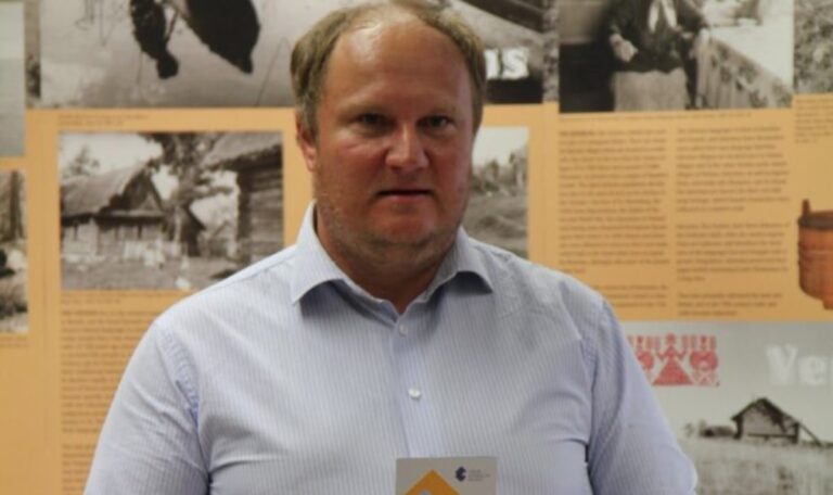 MIHIN SUUNTAAN kulkee ns. ”näyttelyiden trendi”? NordenBladetin kanssa keskustelee Viron kansallismuseon näyttelyjohtaja Kristjan Raba