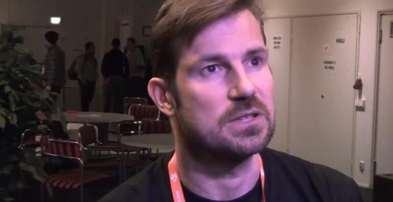 Suomessa ansaitsivat eniten rahaa matkapuhelinpelien tekijät – katso TULONSAAJIEN TOP 10