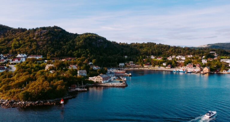 Norja: Rikkauksia kokoon lakaisseiden sähköyhtiöiden tulisi maksaa sähkökorvaukset