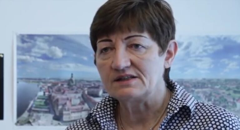 EU:n petostentorjuntaviraston OLAF raportti: Frontexin työntekijät peittelivät pakolaisten palauttamista