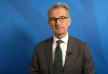 Ruotsin keskuspankin johtaja Erik Thedéen pankeille: Miksi talletuskorkoja ei nosteta?