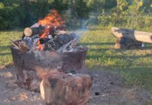 Tuija Järvinen: Virossa pienen Murimäen kylän Juhannusjuhlassa